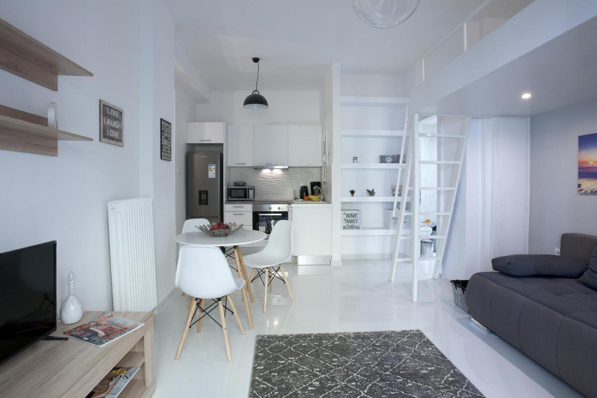 Victoria Sq., A Cozy And Stylish Apartment Athena Bagian luar foto